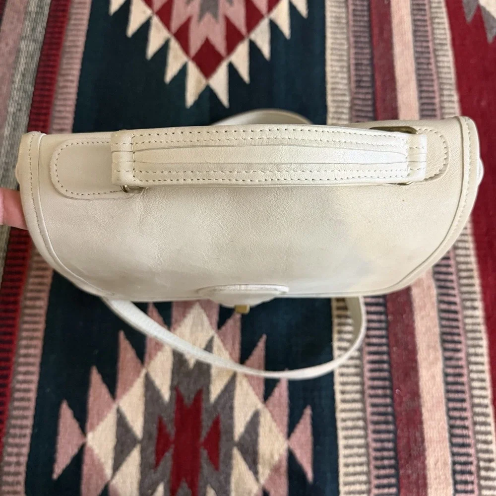 Vintage 1980s Coach Station Bag Satchel In Bone Beige Shoulder Purse Made In USA